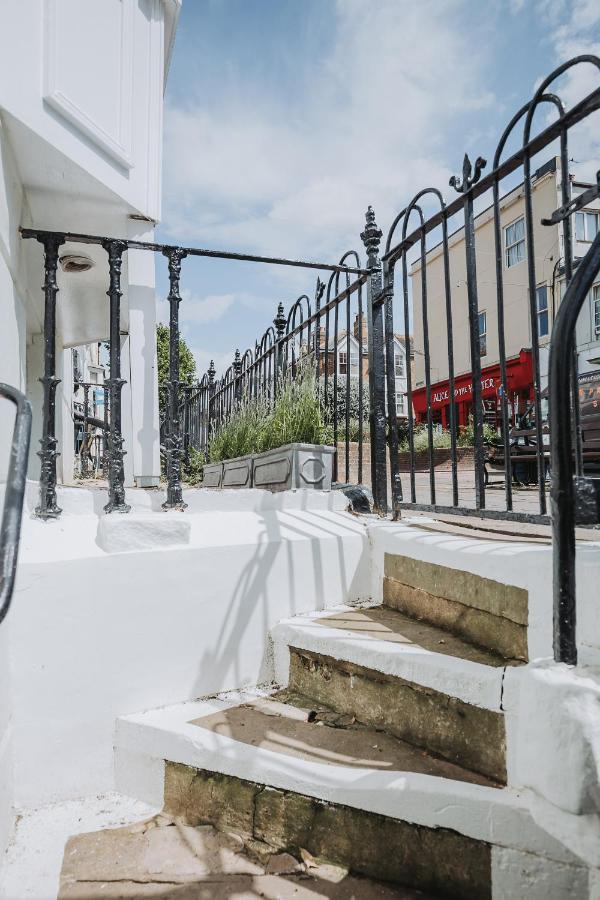 Stunning 5 Bedroom Period Property By The Sea Herne Bay Exterior foto